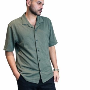 𝐂𝐮𝐛𝐚𝐧 𝐂𝐨𝐥𝐥𝐚𝐫 𝐒𝐡𝐢𝐫𝐭 ( Olive )